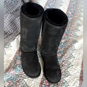 EUC Classic Tall UGG Boots